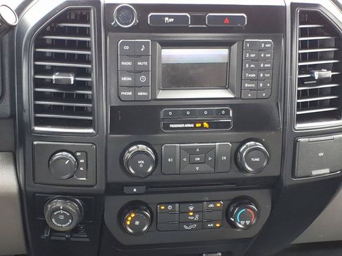 Used 2016 Ford F150 XL w/ Equipment Group 101A Mid AWD/4WD image 11