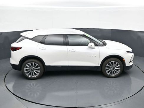 Used 2024 Chevrolet Blazer Premier w/ Driver Confidence II Package image 34