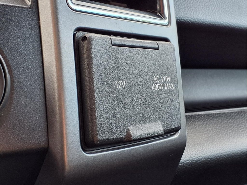 Used 2020 Ford F150 XLT w/ Equipment Group 302A Luxury AWD/4WD image 23