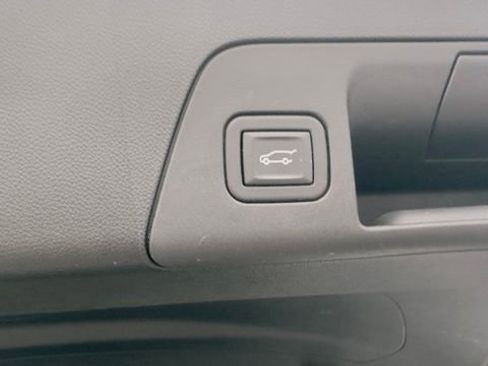 Used 2023 Buick Envision Preferred w/ Sport Touring Package AWD/4WD image 58