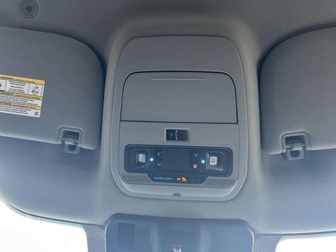 Certified 2022 Ford F150 XLT w/ Equipment Group 302A High image 31