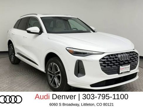 Used 2025 Audi Q5 Premium w/ 19" Wheel Package AWD/4WD image 8