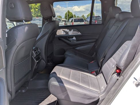 Used 2021 Mercedes-Benz GLS 450 4MATIC image 30