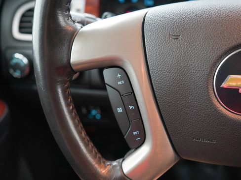 Used 2011 Chevrolet Suburban LTZ AWD/4WD image 26
