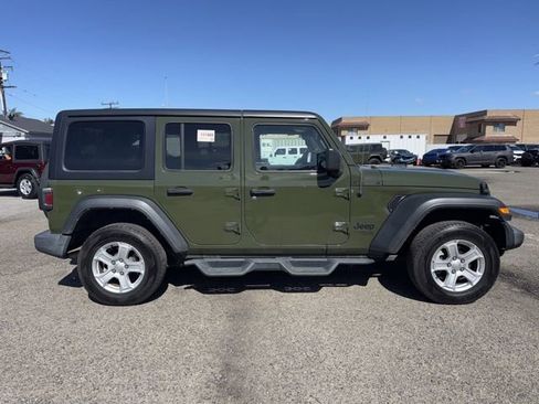 Used 2021 Jeep Wrangler Unlimited Sport image 4