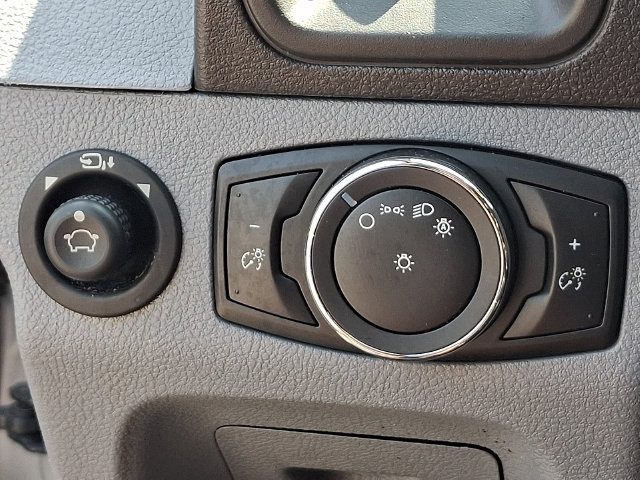 Used 2019 Ford Transit 350 XLT RWD image 9