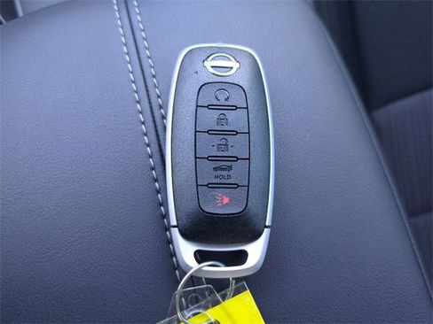 New 2025 Nissan Sentra SV image 27