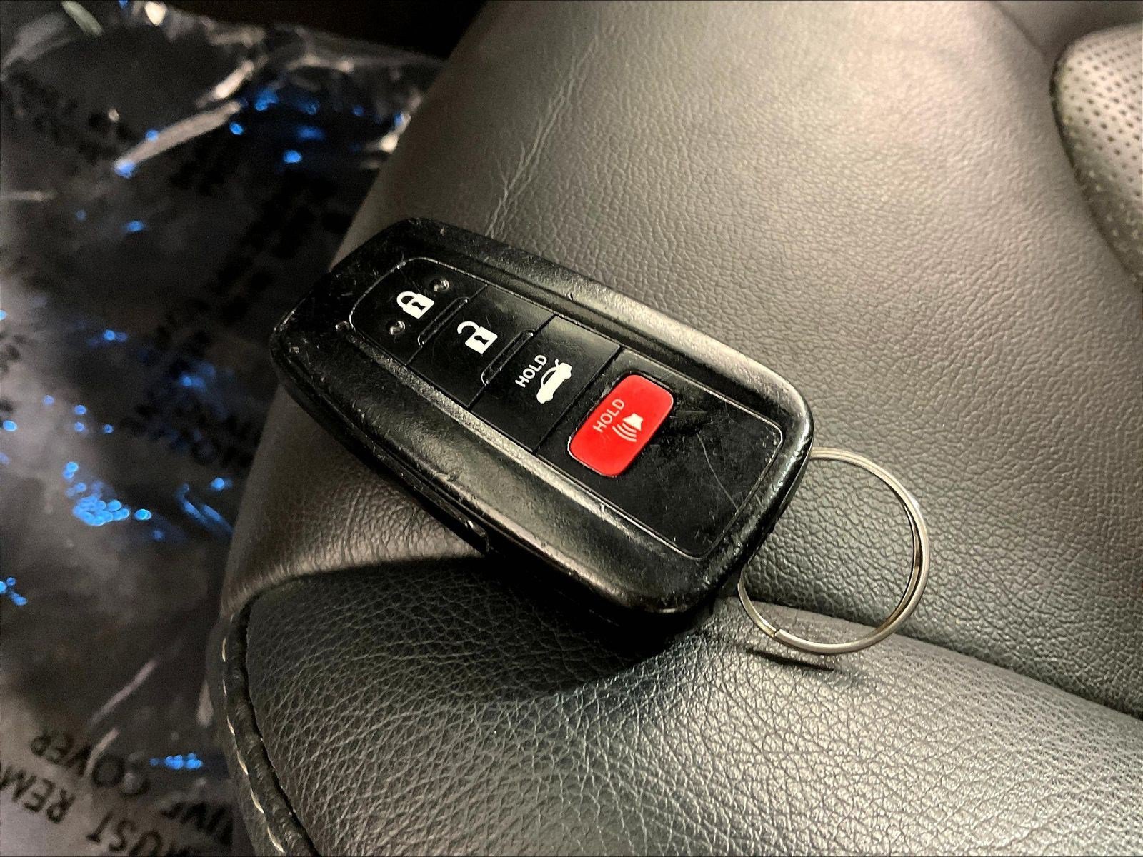 Used 2023 Toyota Camry XSE FWD image 35