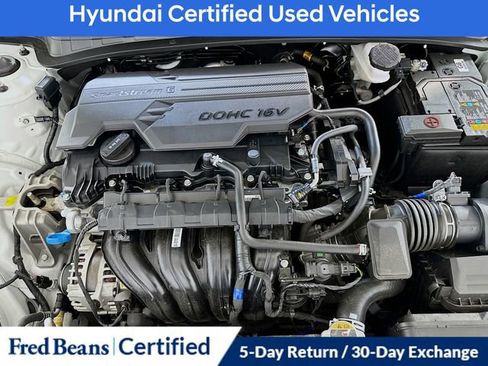 Certified 2025 Hyundai Elantra SEL FWD image 26