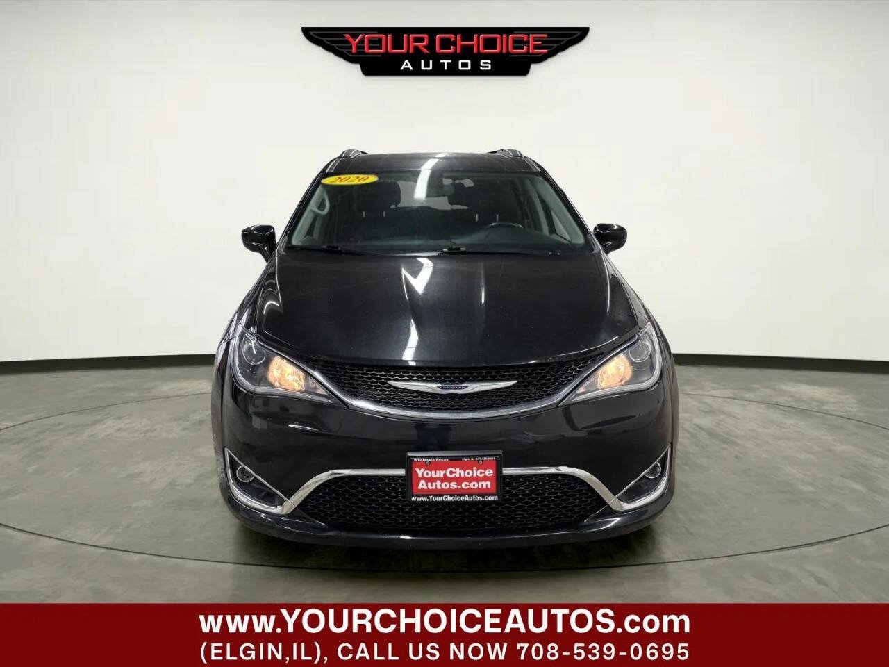 Used 2020 Chrysler Pacifica Touring-L FWD image 8