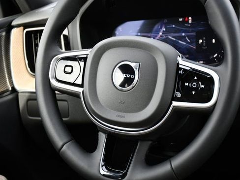 New 2026 Volvo XC60 B5 Plus w/ Protection Package Premier image 20