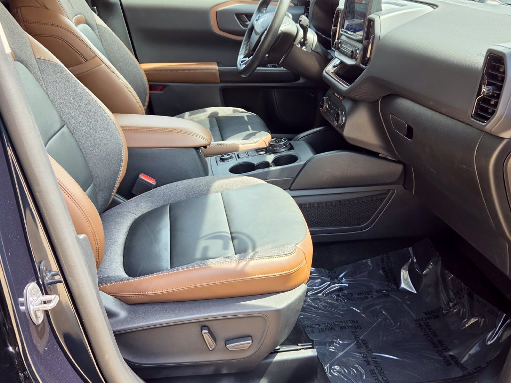 Used 2022 Ford Bronco Sport Outer Banks w/ Tech Package AWD/4WD image 19