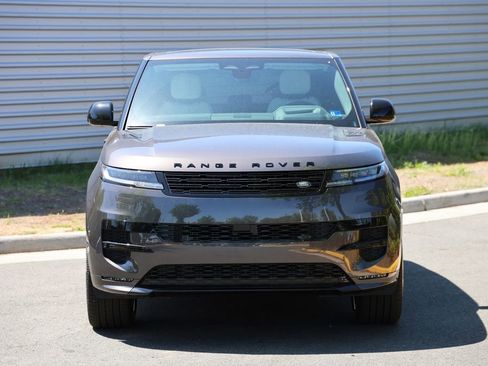 New 2026 Land Rover Range Rover Sport Dynamic SE AWD/4WD image 6