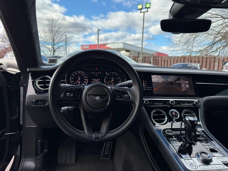Used 2022 Bentley Continental GT AWD/4WD image 18