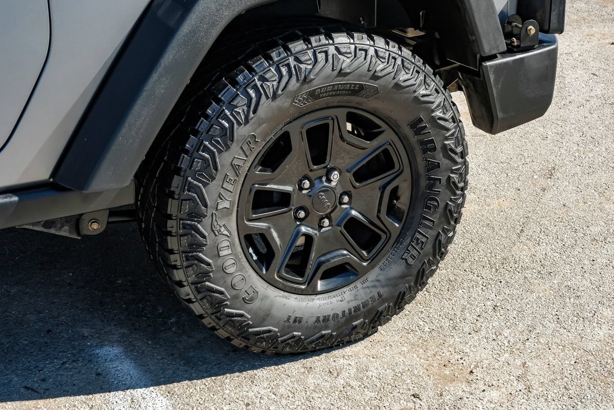 Used 2016 Jeep Wrangler Sport AWD/4WD image 53