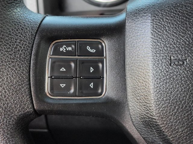 Used 2017 RAM 1500 Express RWD image 25