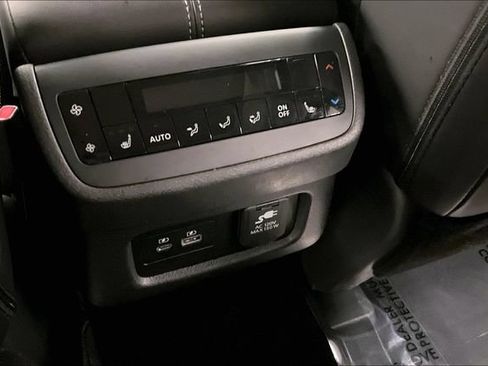 Used 2025 Nissan Pathfinder Platinum w/ Cargo Package AWD/4WD image 34