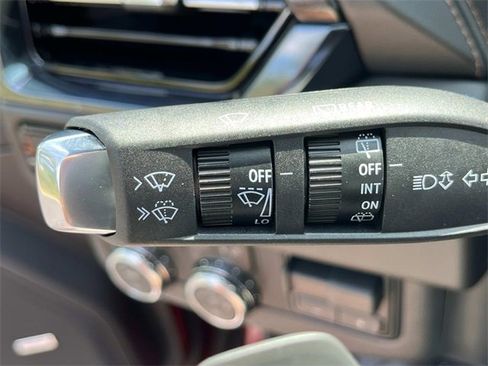 New 2025 GMC Yukon XL AT4 w/ AT4 Premium Plus Package image 21