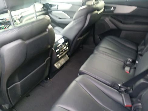 Used 2023 Acura MDX SH-AWD w/ Technology Package image 17