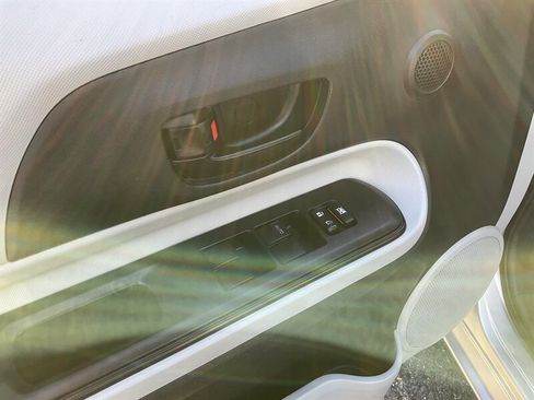 Used 2014 Toyota Prius C Two image 14