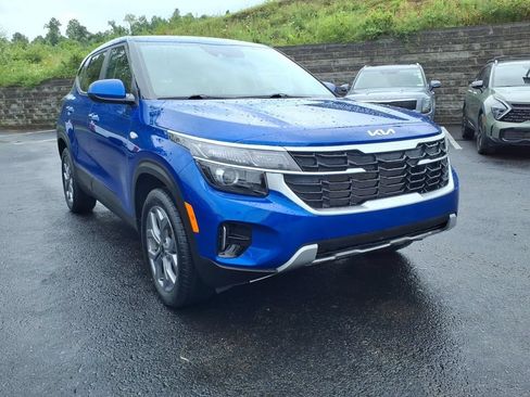 Certified 2024 Kia Seltos LX AWD/4WD image 4