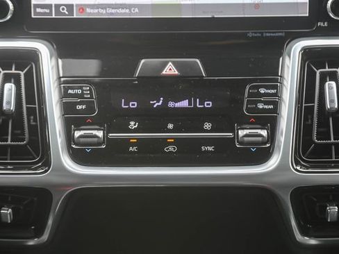 Used 2023 Kia Sorento SX FWD image 14