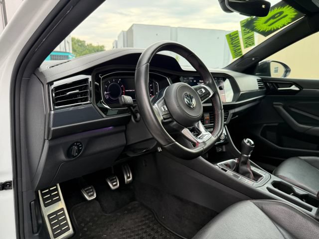Used 2019 Volkswagen Jetta GLI Autobahn FWD image 16