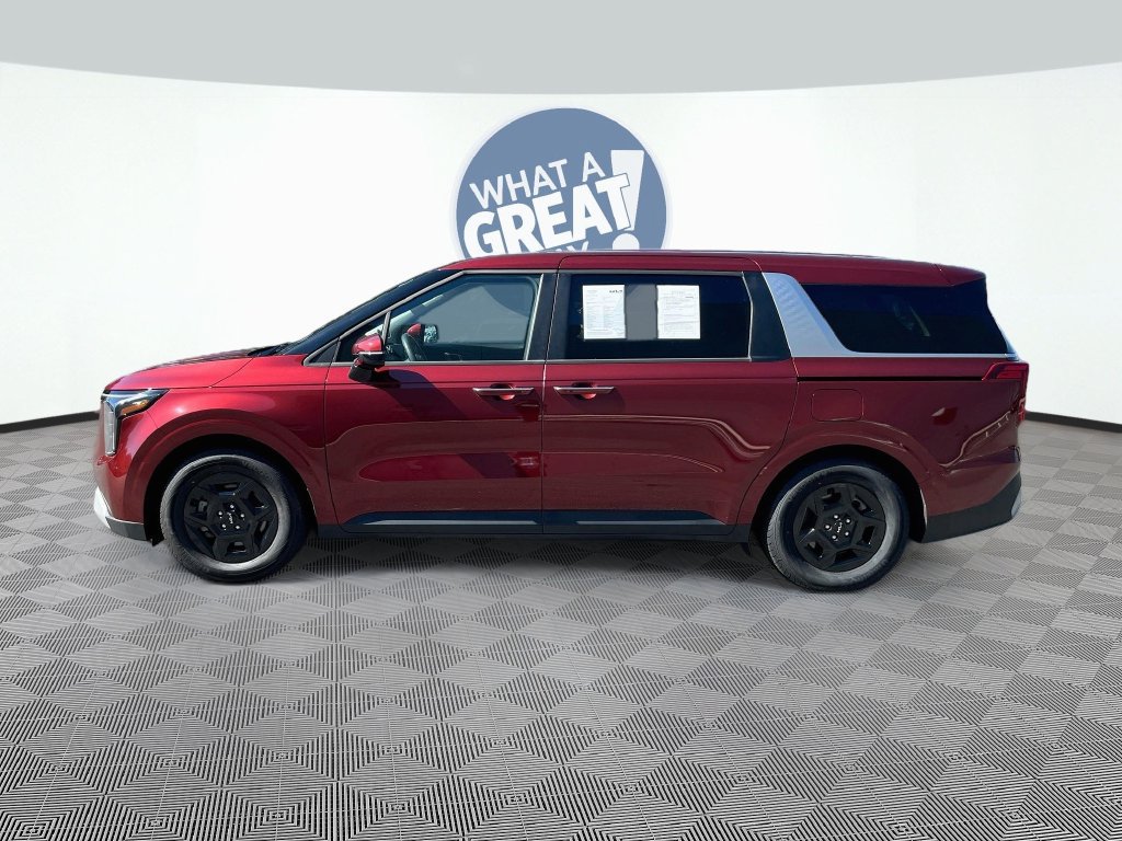 Certified 2025 Kia Carnival FWD image 9