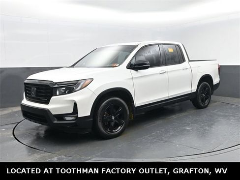 Used 2023 Honda Ridgeline Black Edition image 2