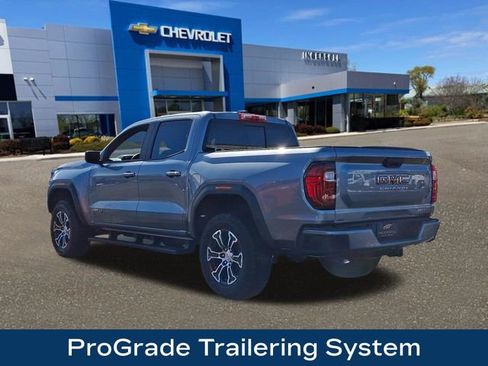 Used 2024 GMC Canyon AT4 image 6