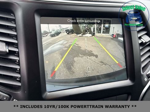 Used 2021 Jeep Cherokee Latitude Lux w/ Comfort/Convenience Group image 24