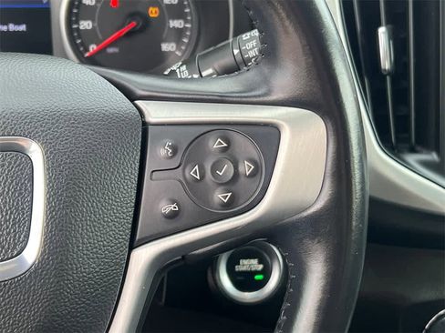 Used 2021 GMC Terrain SLT image 25