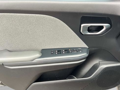 Used 2025 Kia K4 EX FWD image 24