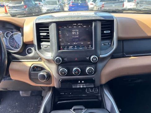 Used 2019 RAM 1500 Big Horn RWD image 17