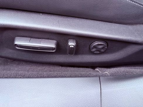 Used 2018 Honda Accord Touring image 20
