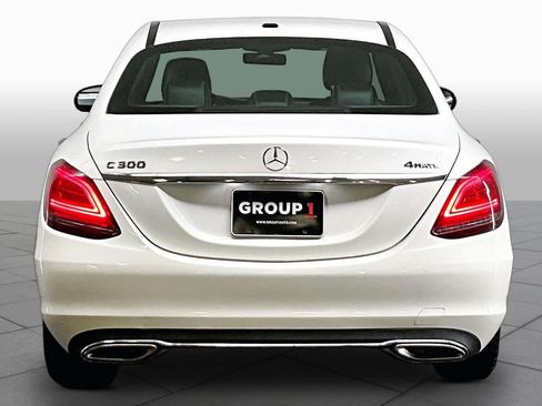 Used 2019 Mercedes-Benz C 300 4MATIC Sedan image 5