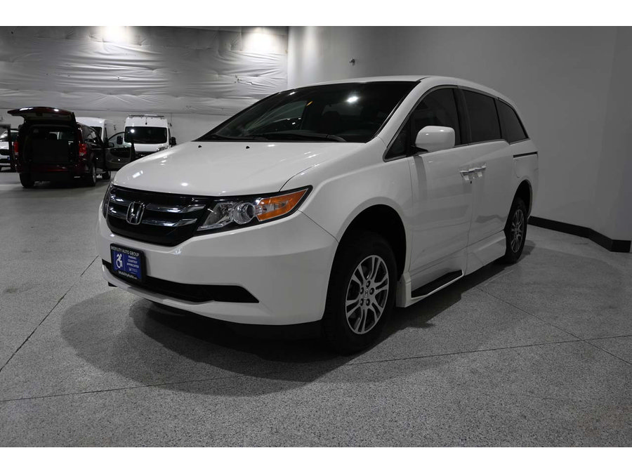 Used 2012 Honda Odyssey EX image 10