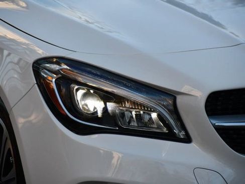 Used 2019 Mercedes-Benz CLA 250 4MATIC w/ Premium Package image 13