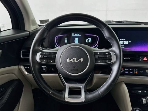 Used 2023 Kia Sportage EX FWD image 11