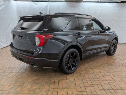 Used 2023 Ford Explorer ST-Line w/ Class IV Trailer Tow Package image 7