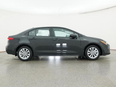 New 2026 Toyota Corolla LE w/ LE Premium Package FWD image 13