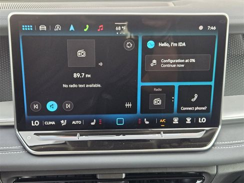 New 2025 Volkswagen Tiguan SE image 14