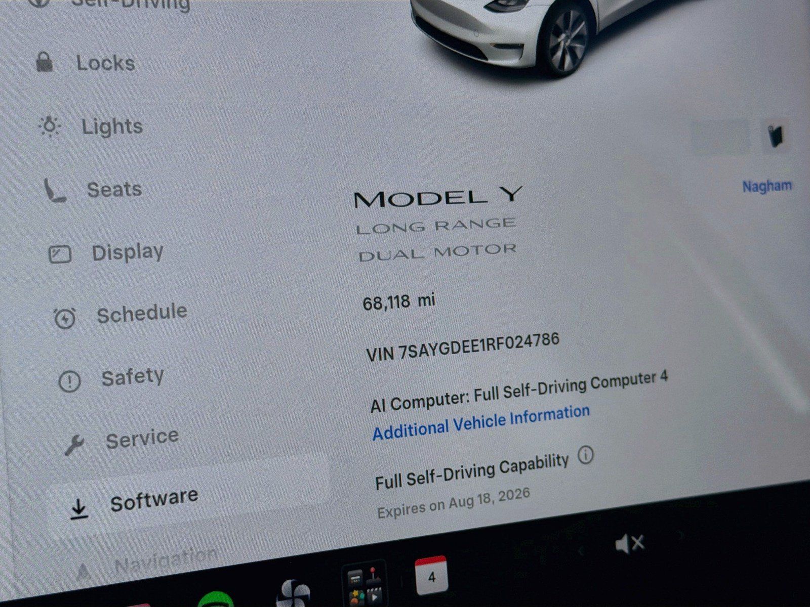Used 2024 Tesla Model Y Long Range AWD/4WD image 8