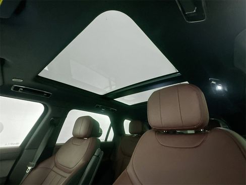 Used 2024 Land Rover Range Rover Sport Dynamic SE image 21