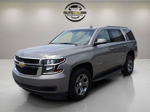 Used 2018 Chevrolet Tahoe LS image 3