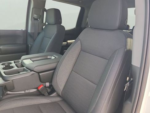 New 2026 Chevrolet Silverado 1500 Custom RWD image 16