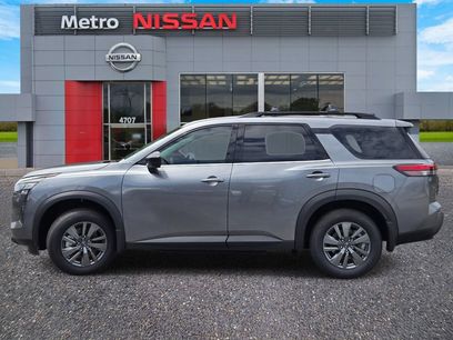 New 2026 Nissan Pathfinder SV w/ Cargo Package