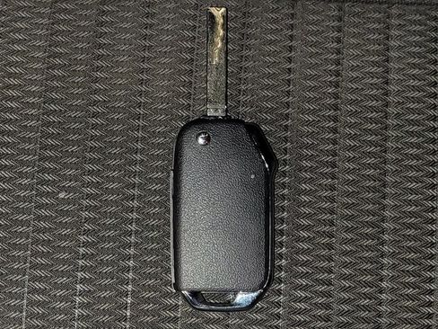 Used 2021 Kia Sorento LX image 32