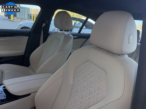 Certified 2023 BMW 540i 540i w/ Premium Package image 3