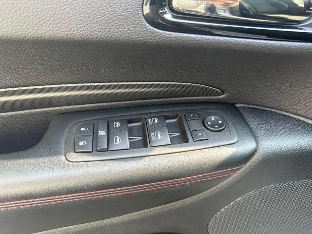 Used 2025 Dodge Durango GT AWD/4WD image 13